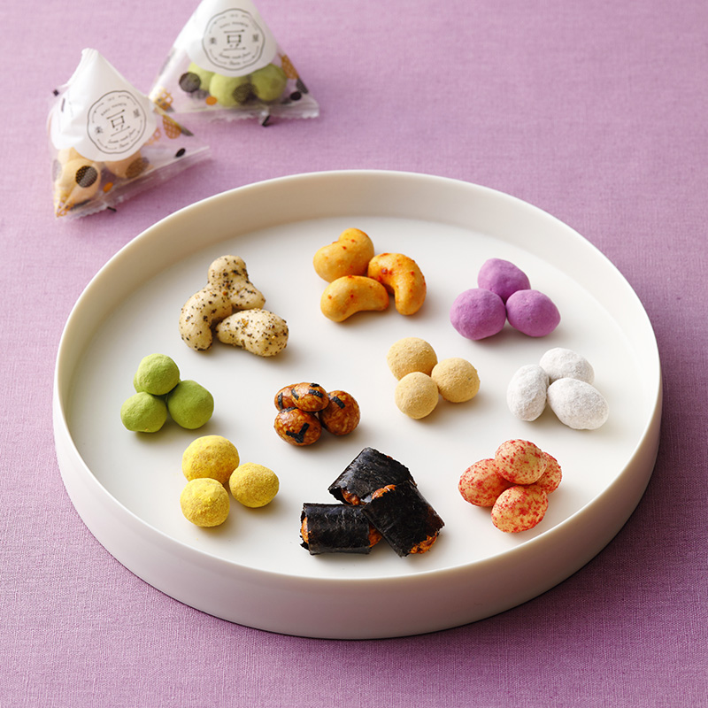 冨士屋製菓本舗』の「楽豆屋」すえひろとうまめ（小分け豆菓子24