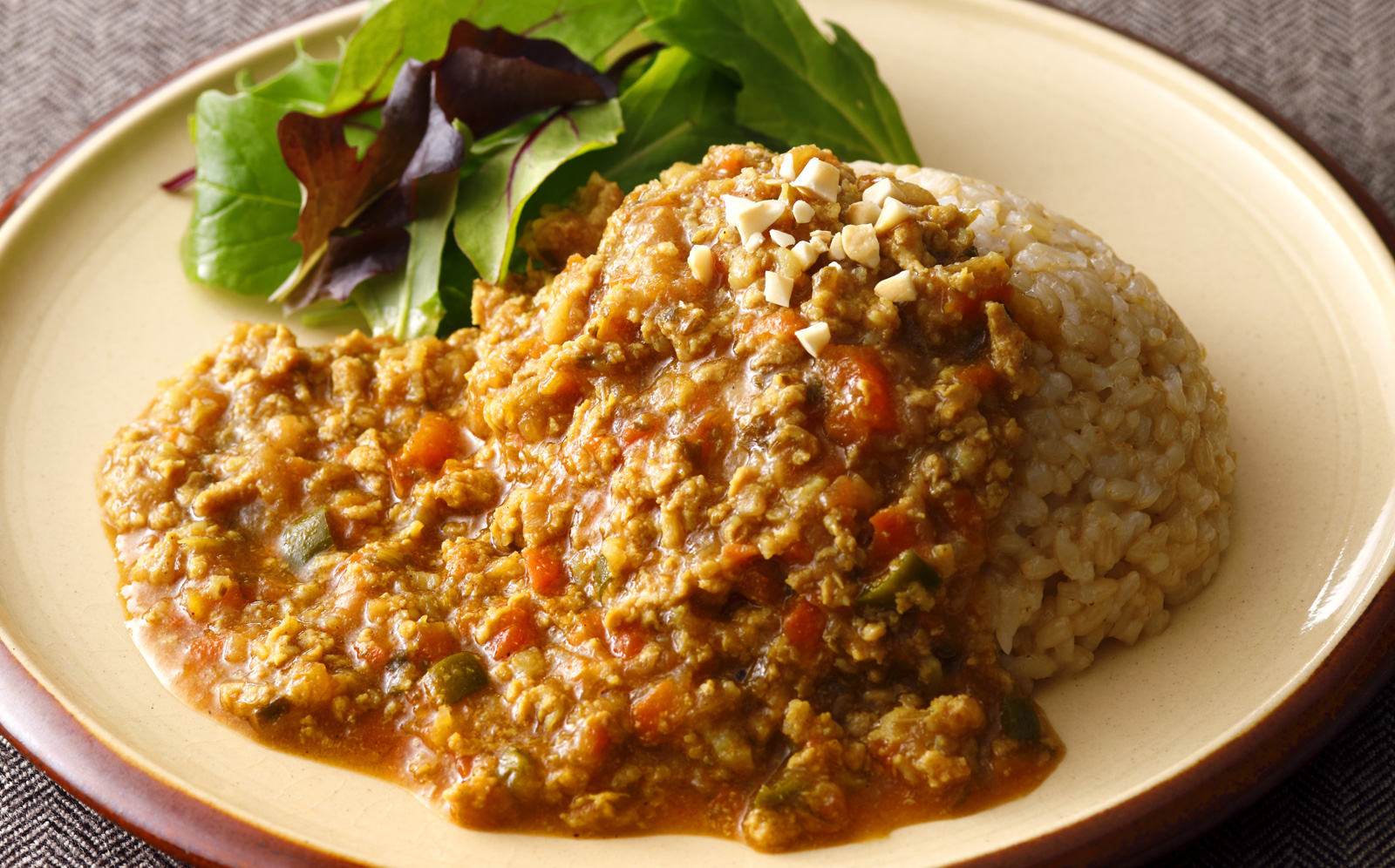実身美（さんみ）』の澤孝玄米カレー＆炊き立て玄米（8食分）の