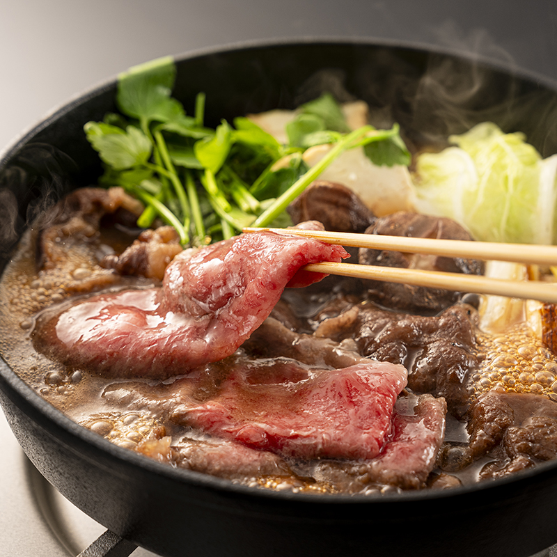 『石井食品』の <br>オリーブ牛（金ラベルA5等級）すき焼き・しゃぶしゃぶ350g